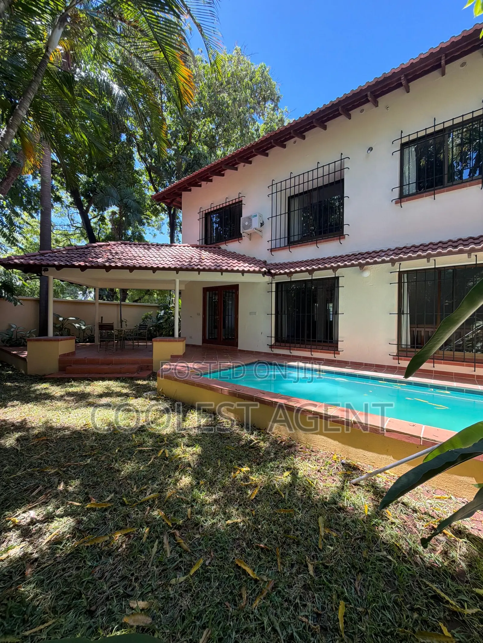 3bdrm Duplex in Coolest Estate, Masaki for rent in Masaki