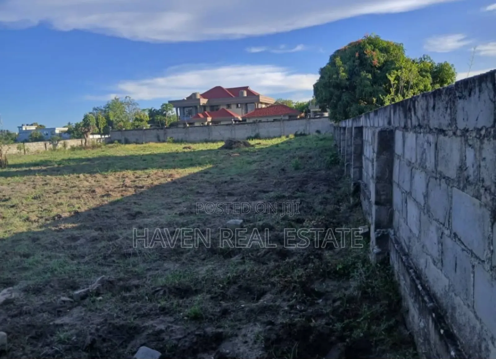 2400sqmt Plot for Sale at Ununio Beach in Kunduchi