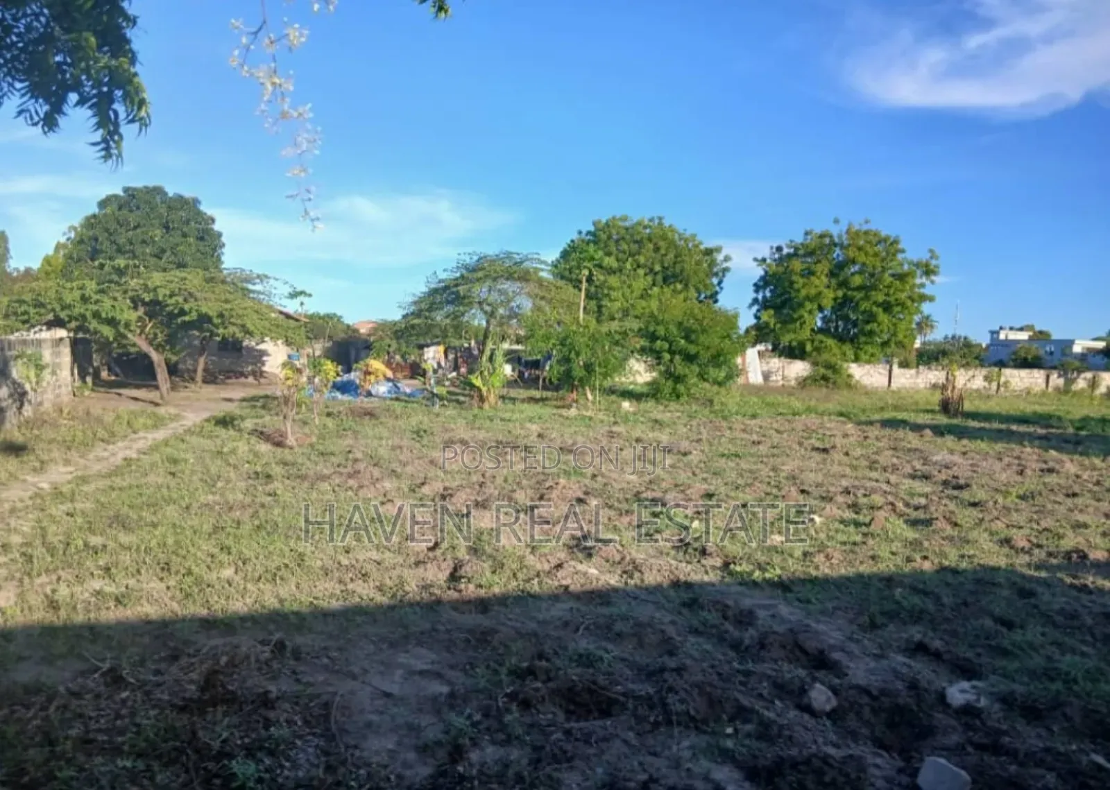 2400sqmt Plot for Sale at Ununio Beach in Kunduchi