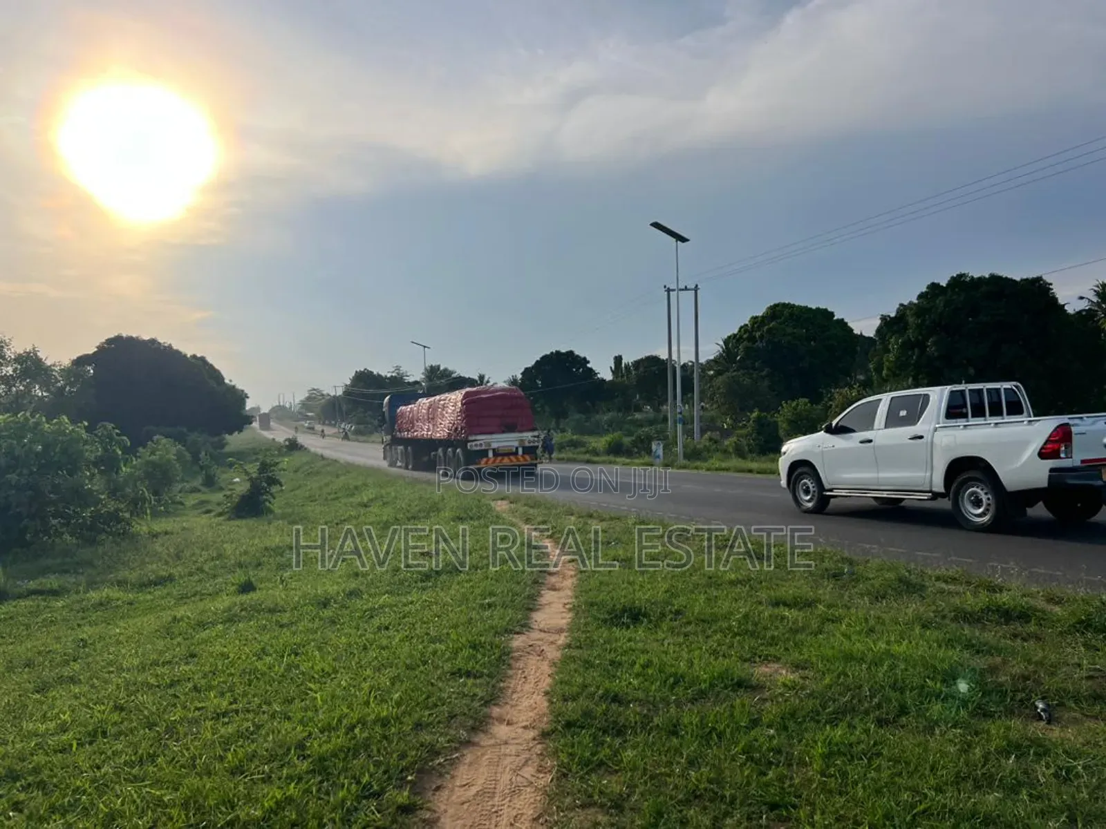 Industrial Pembeni Ya Reli Ya Tazara Inauzwa Kange, Tanga in Tanga City