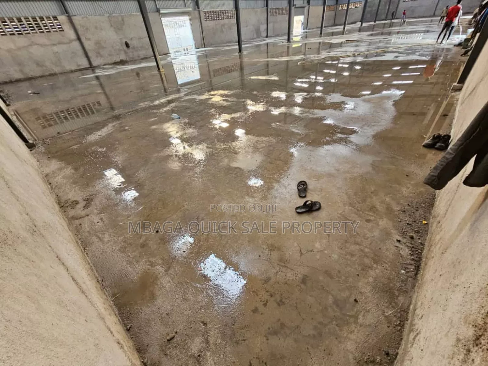 Godown Area SQM 1900 for Rent at Tegeta in Bunju