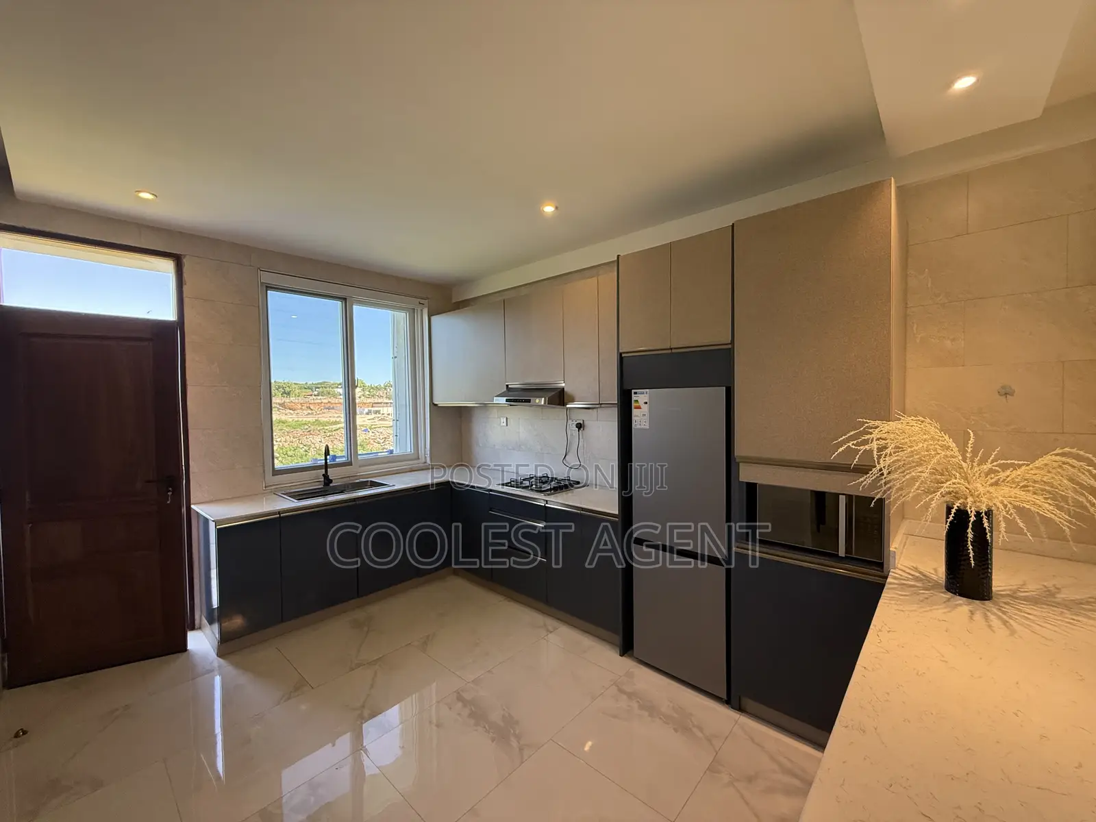 Furnished 2bdrm Apartment in Coolest Estate, Msasani for rent in Msasani
