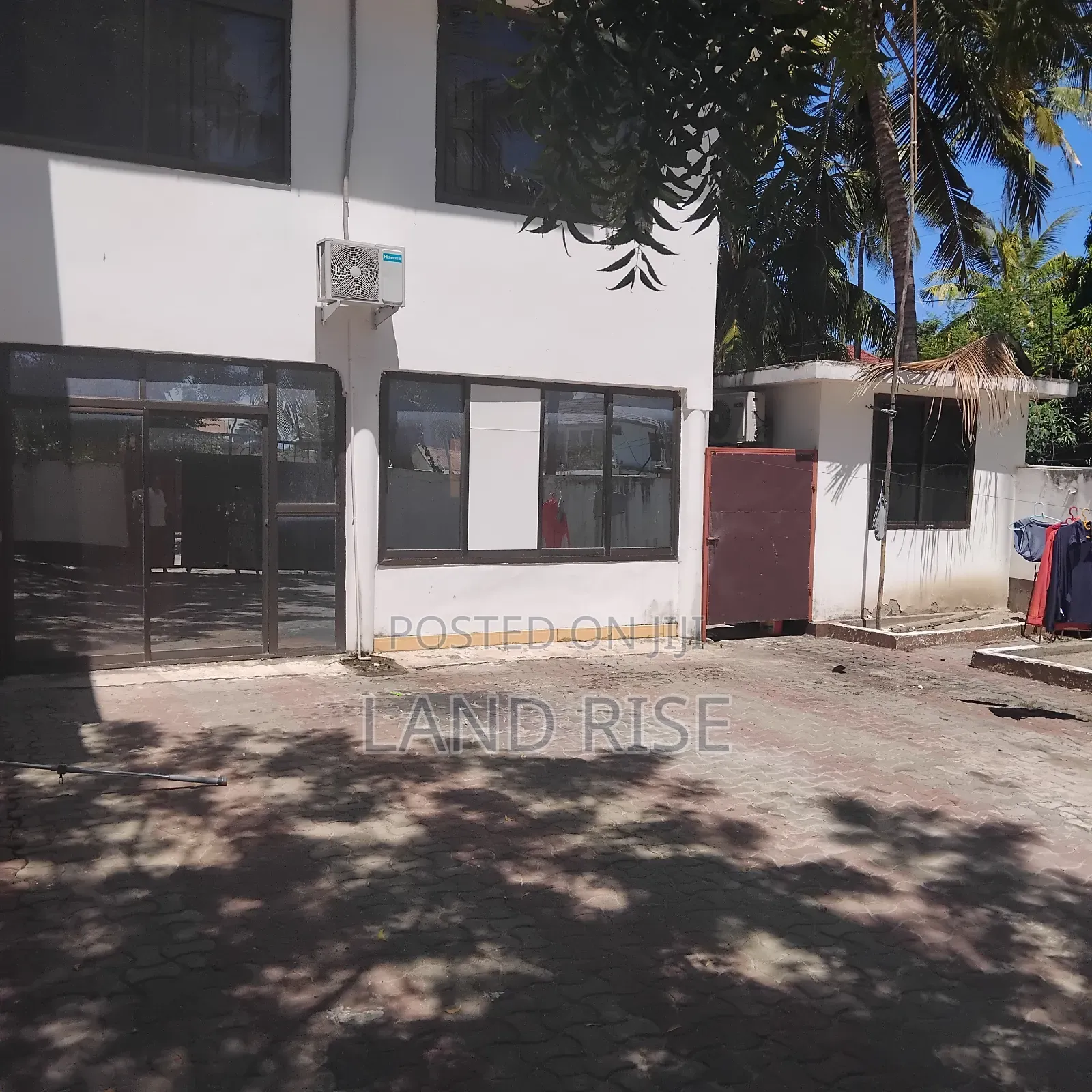 6bdrm House in Mikocheni for sale in Mikocheni