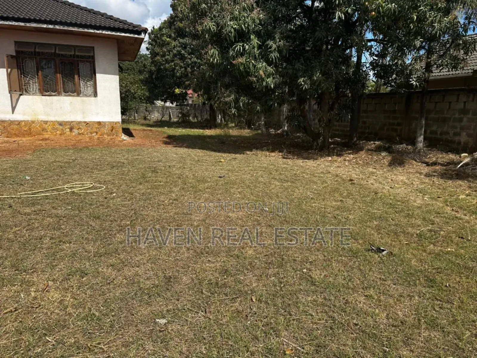 3680sqmt Plot Inauzwa Mbezi Beach in Mbezi Beach