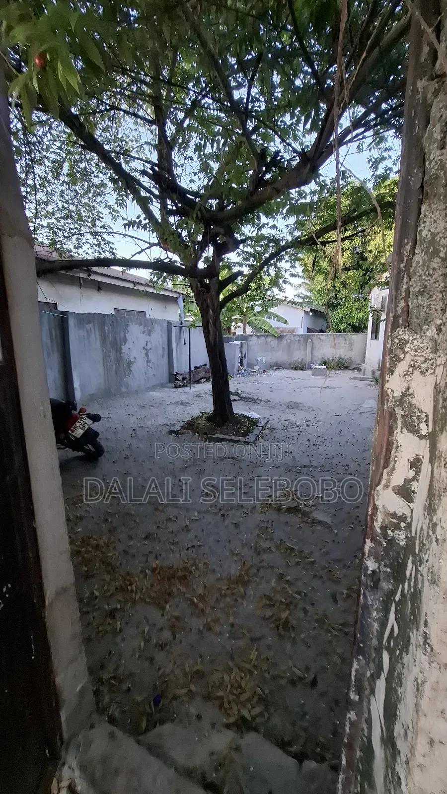 4bedrooms Old House at Survey Motel in Kinondoni