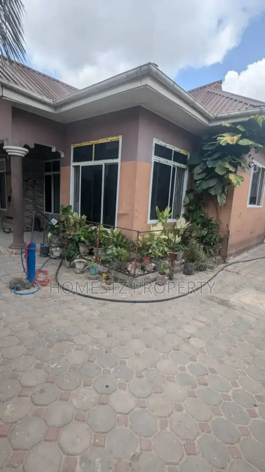 Furnished 3bdrm House in Kifuru Kwa Unju, Kinondoni for sale in Kinondoni
