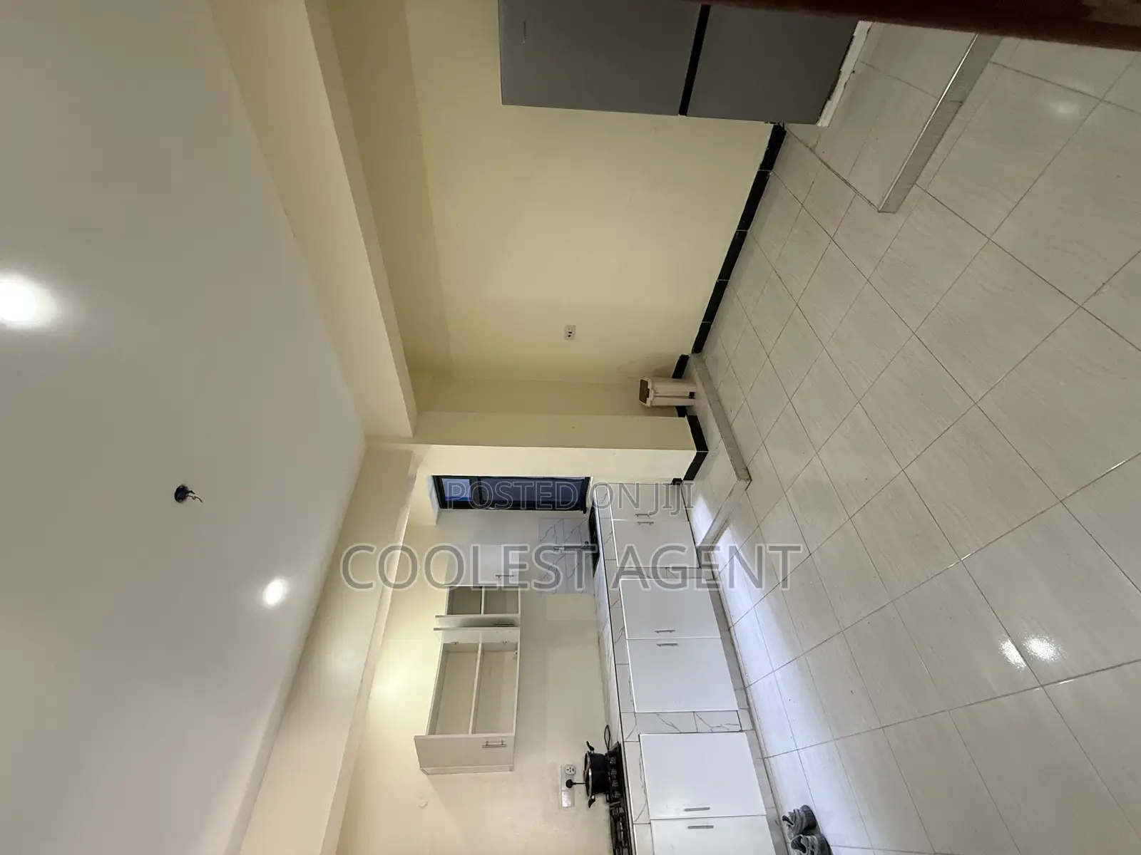 Furnished 3bdrm Apartment in Coolest Estate, Masaki for rent in Masaki