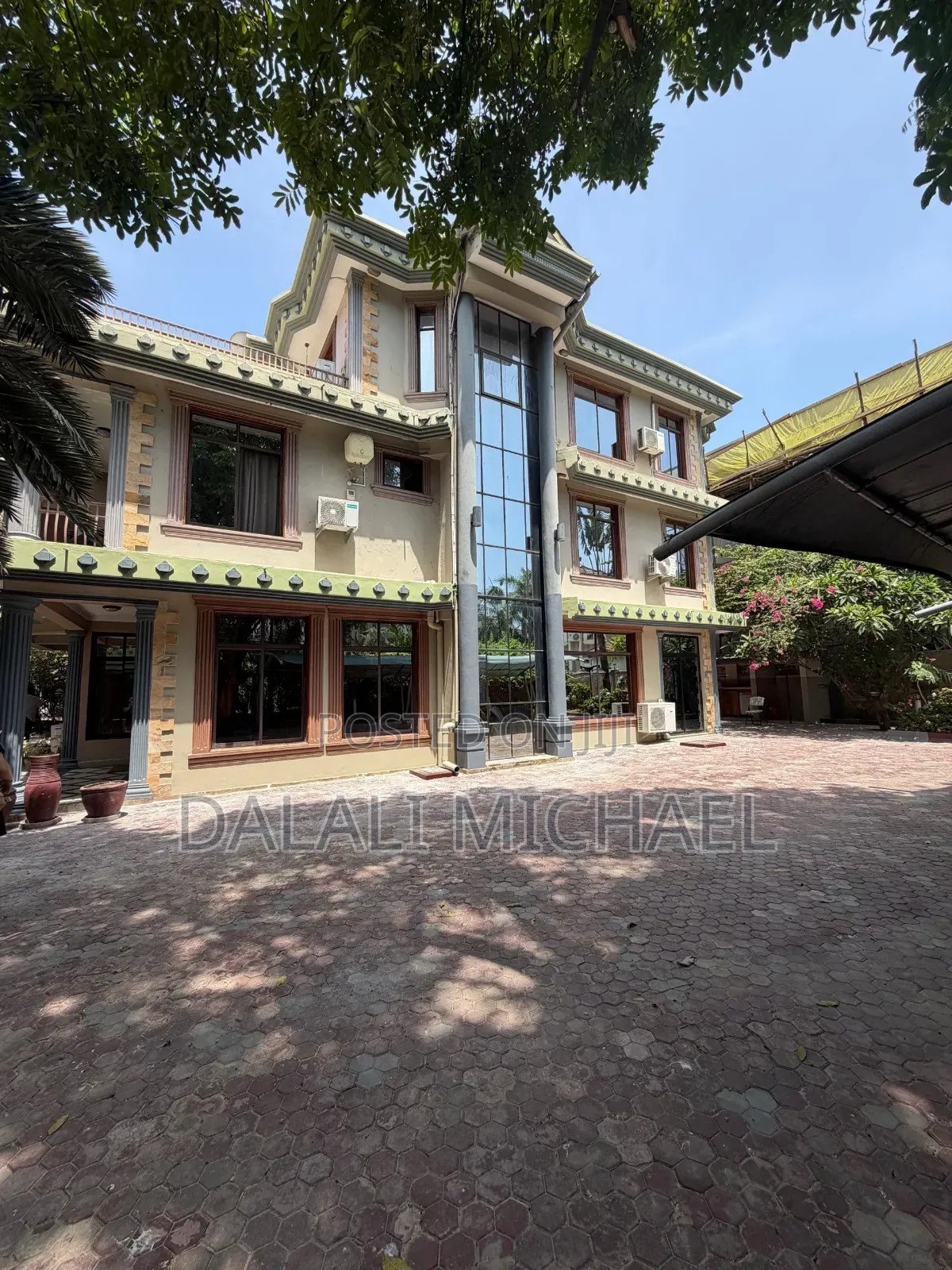 Furnished 8bdrm House in Msasani for rent in Msasani