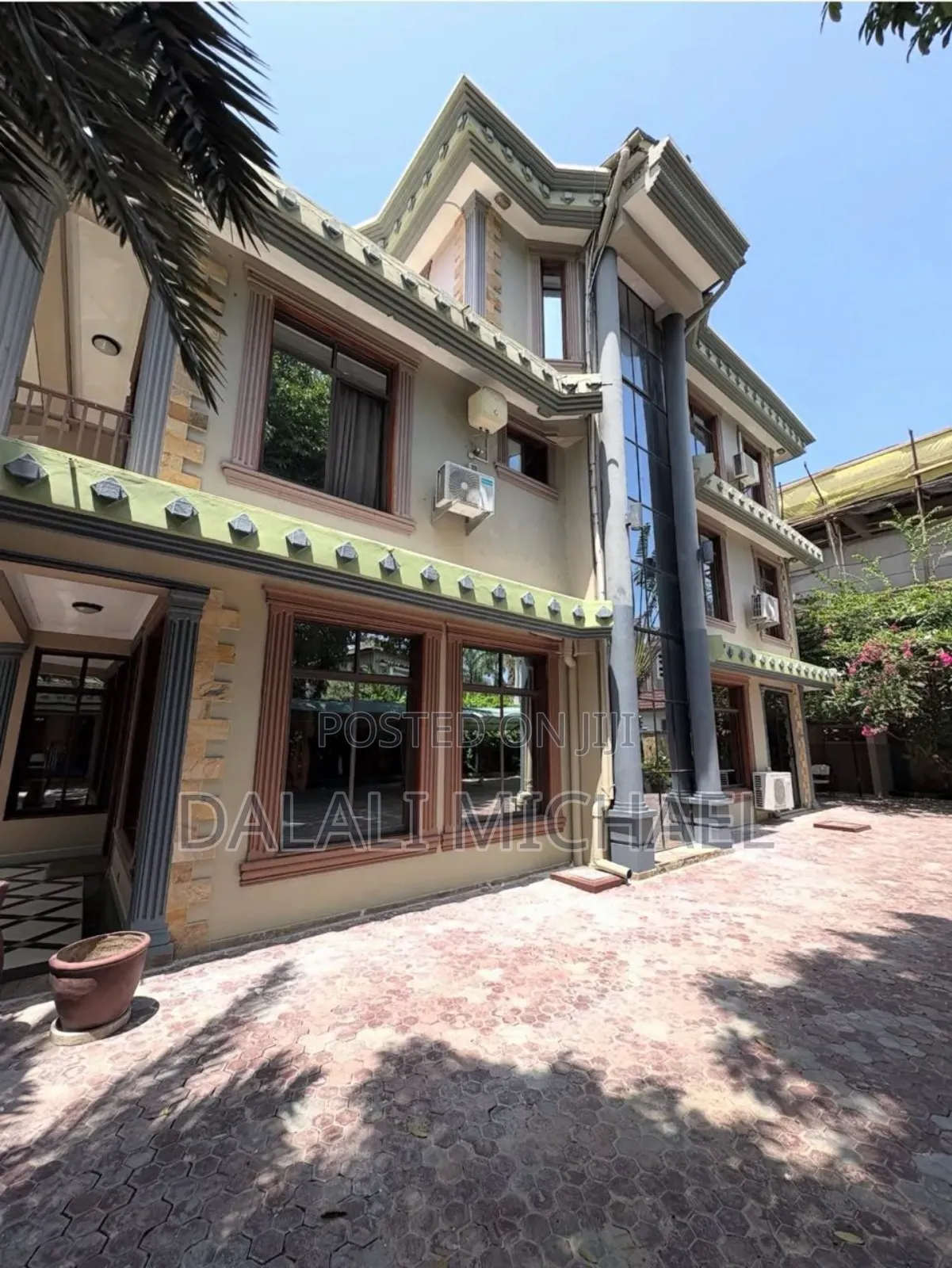 Furnished 8bdrm House in Msasani for rent in Msasani
