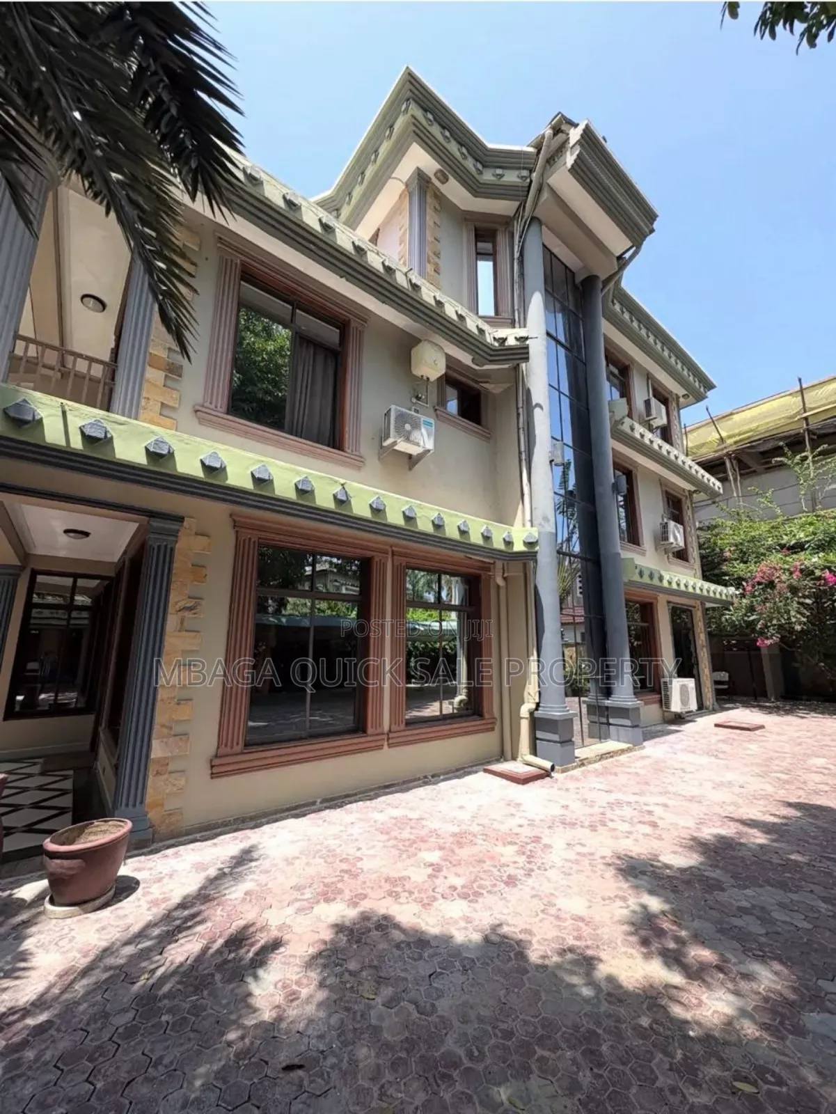 Furnished 8bdrm House in Msasani for rent in Msasani