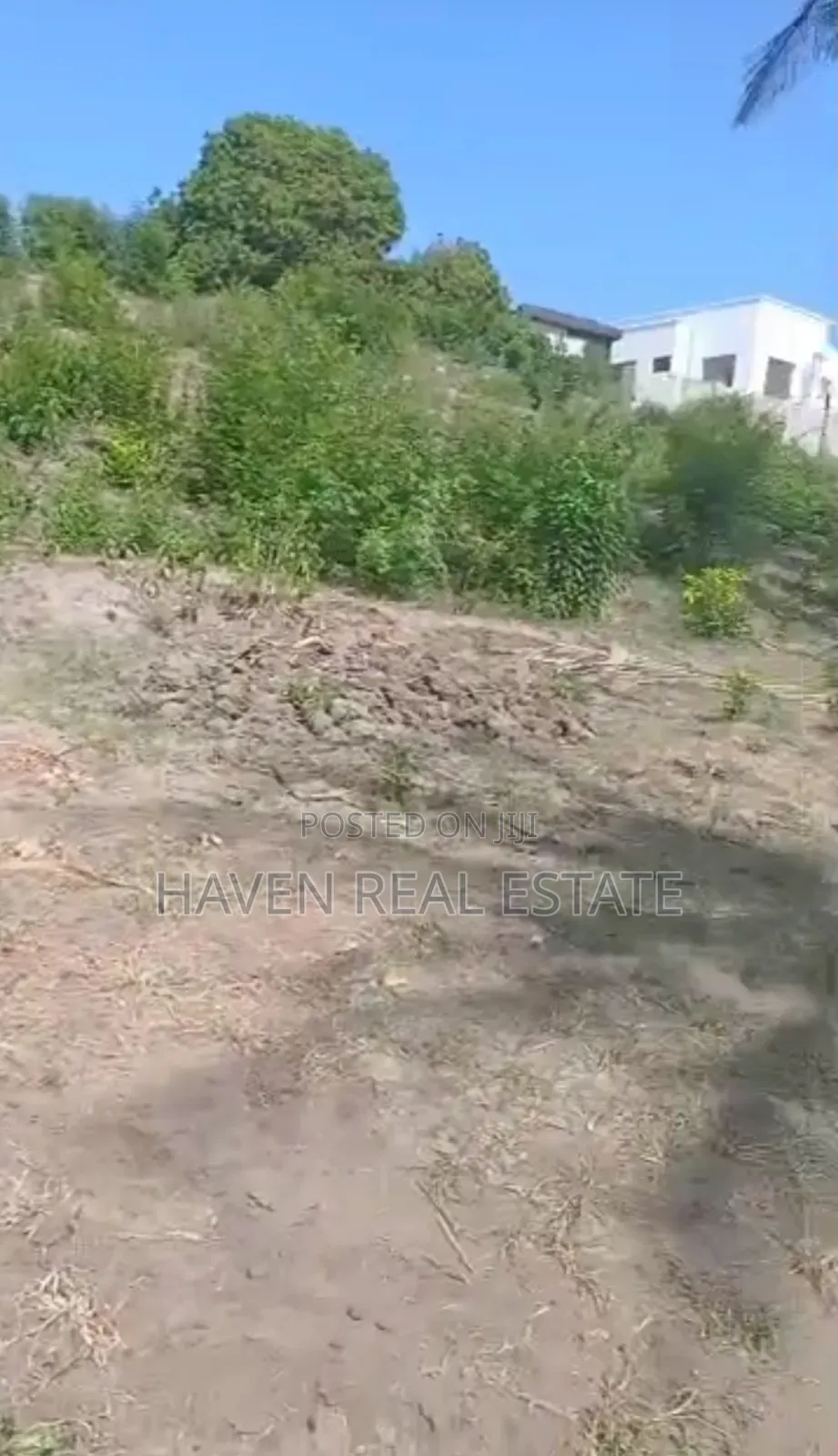 Kiwanja Kinauzwa Mbweni Moga in Mbweni