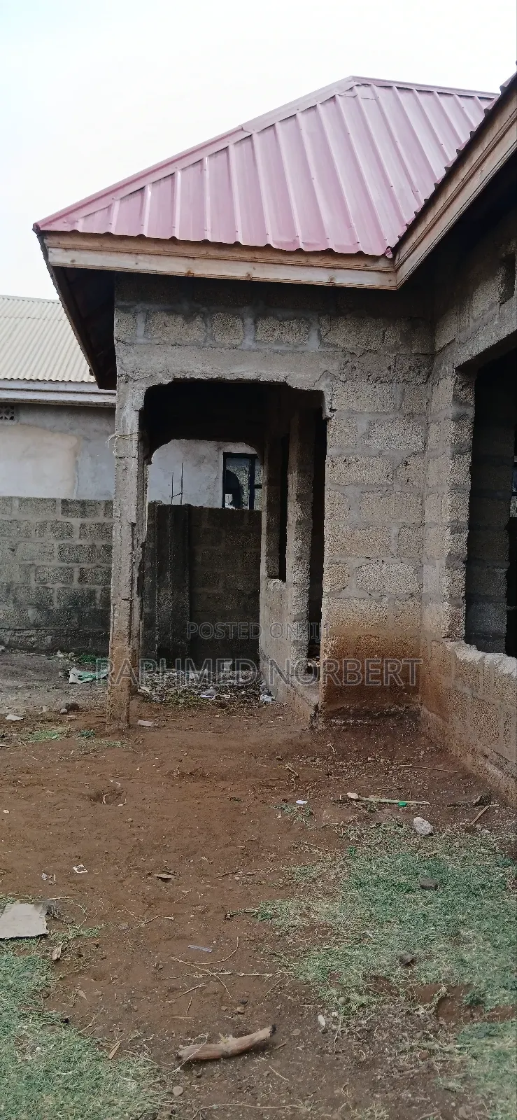2bdrm House in Tanzania Realestates, Arusha for sale in Arusha