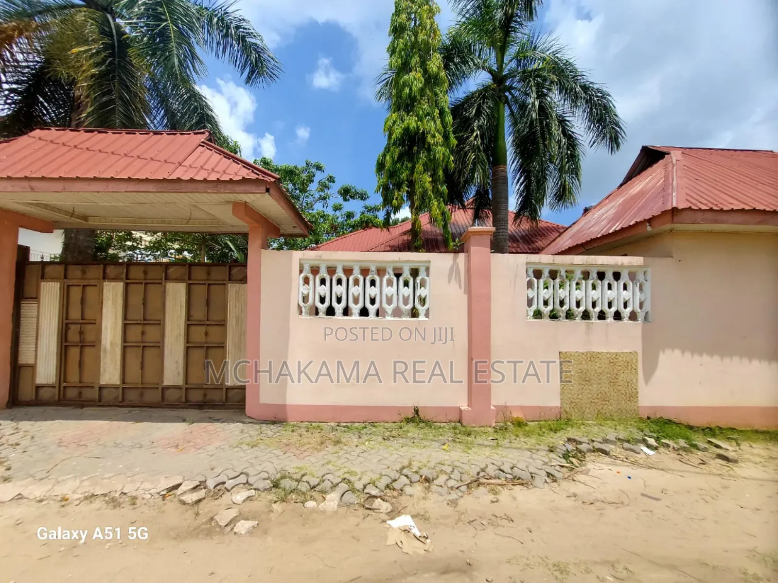 3bdrm House in Mchakama Real Estate, Chamazi for sale in Chamazi