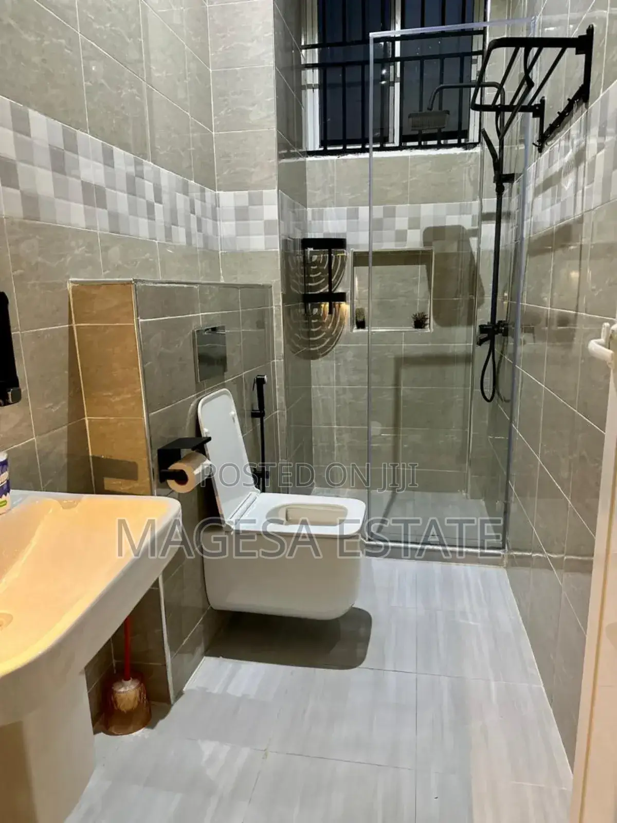 5bdrm House in Dalali_Makazi.Link, Masaki for sale in Masaki