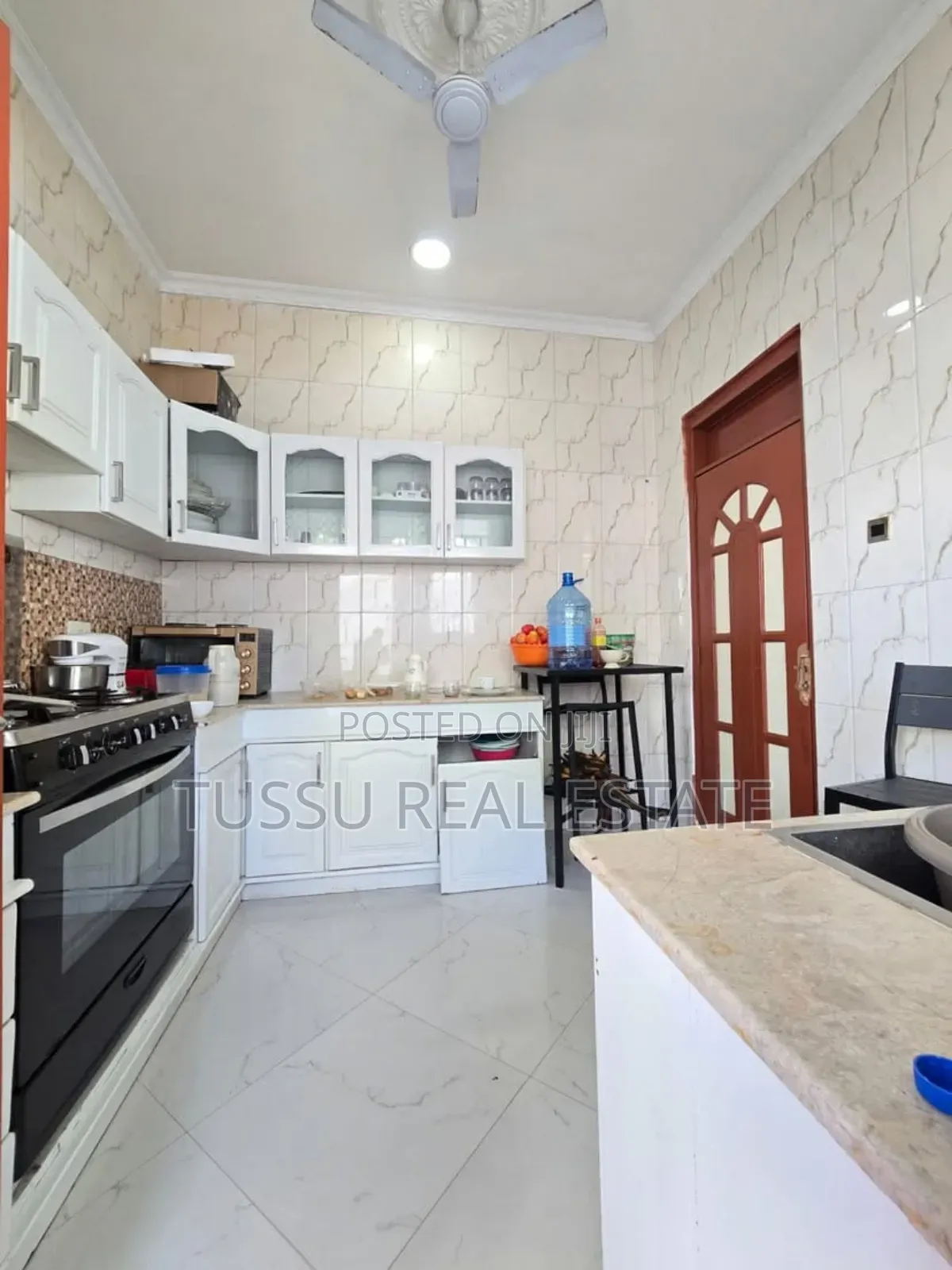 3bdrm House in Mikochen, Mikocheni for sale in Mikocheni