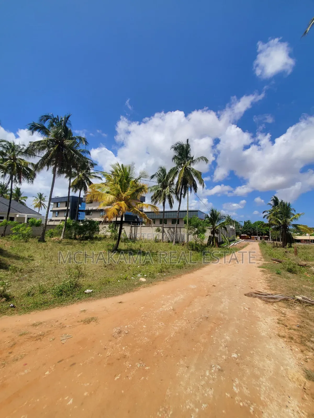 Kiwanja Kinauzwa Madale Mivumoni in Goba