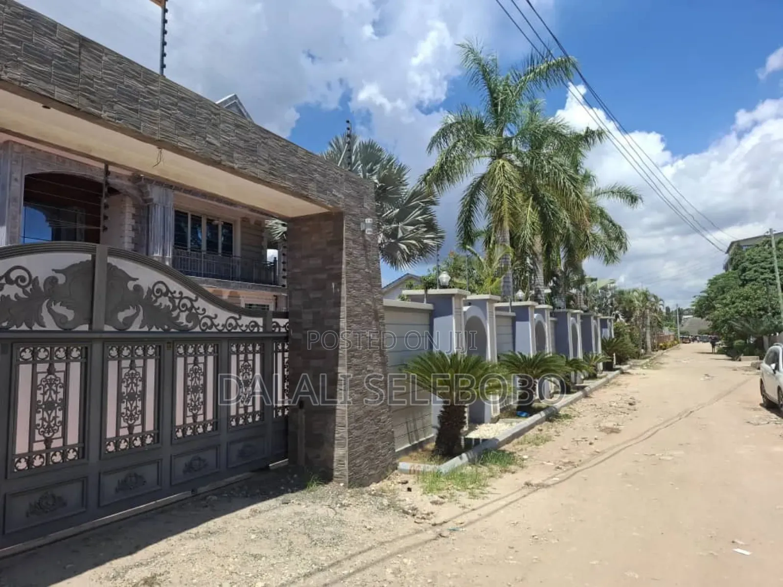 5bdrm Bungalow in Mbezi Beach for sale in Mbezi Beach