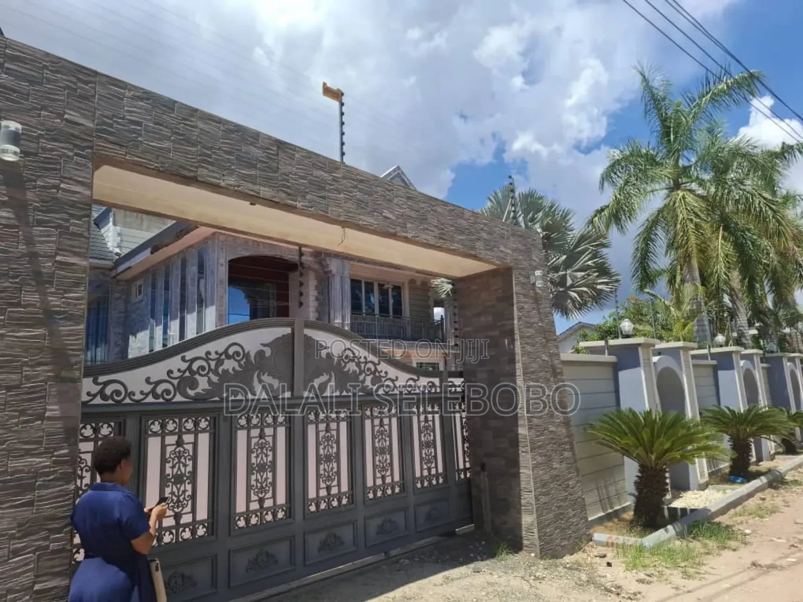 5bdrm Bungalow in Mbezi Beach for sale in Mbezi Beach