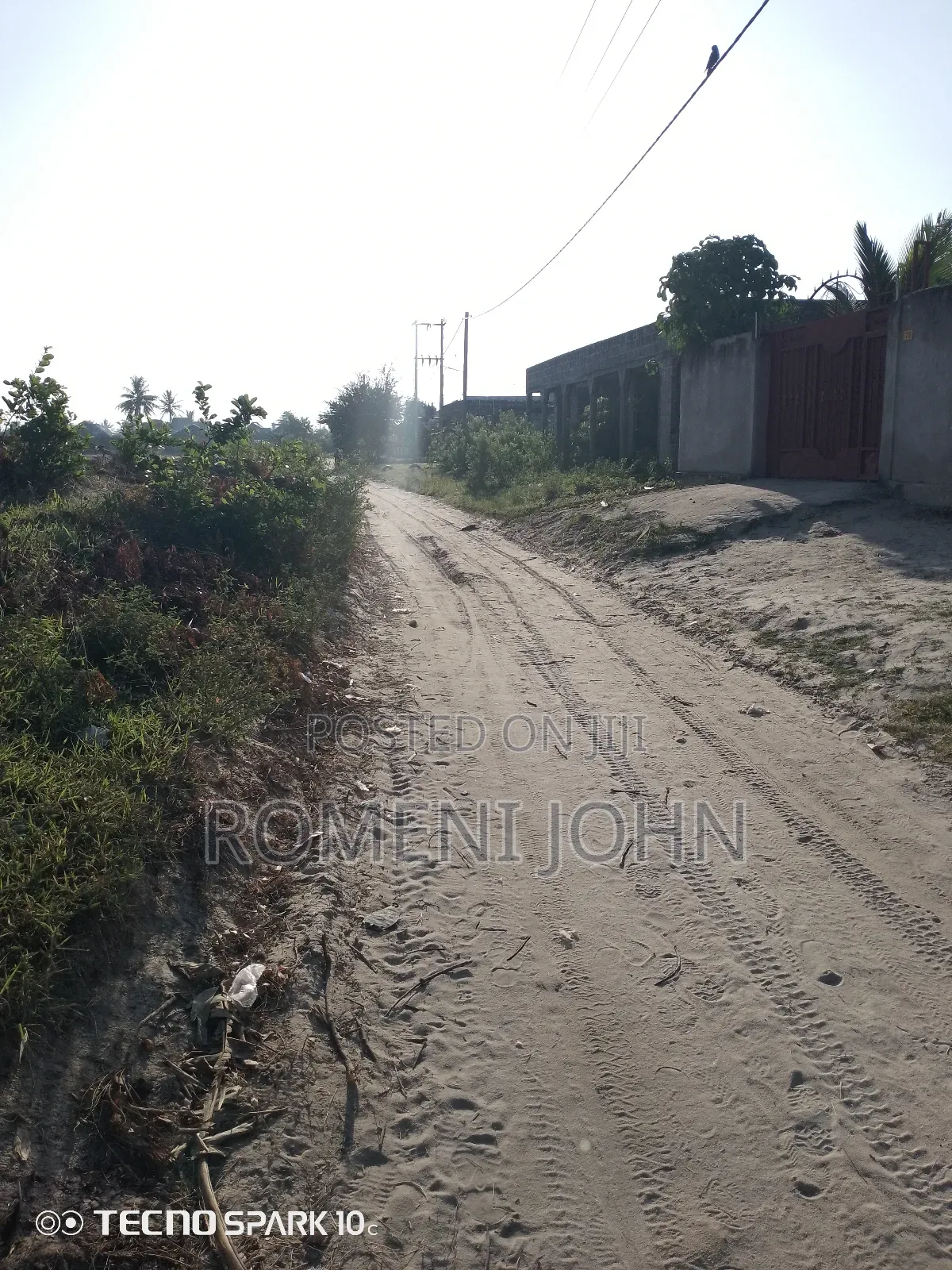 Kiwanja Kinauzwa Milioni 7 Gongolamboto Majohe Rada. in Ilala