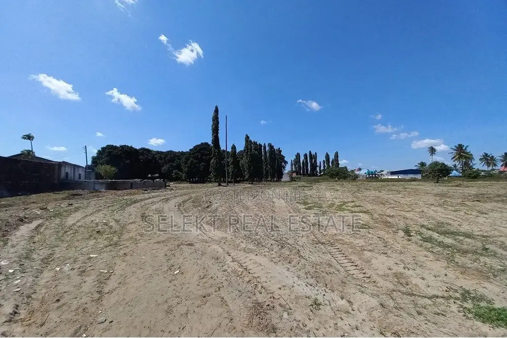 11 Acres of Prime Mixed-Use Land at Mbagala Chamanzi, Dar Es Salaam in Chamazi