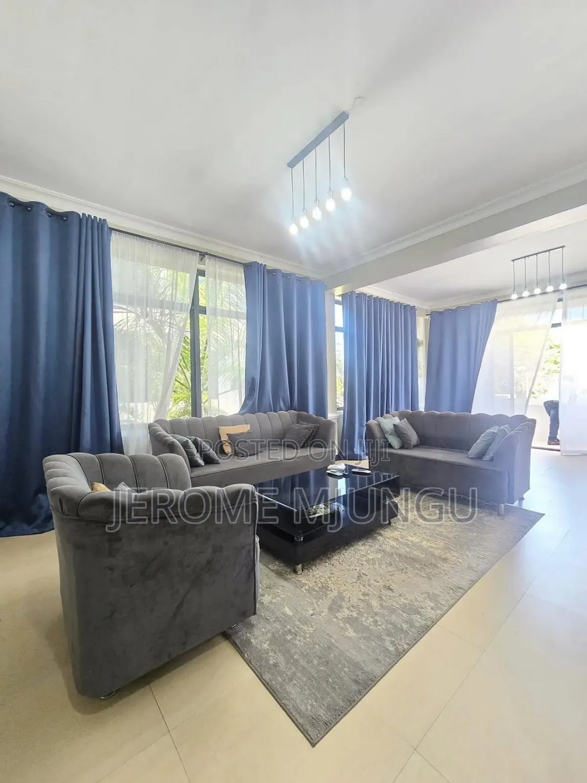 Furnished 3bdrm Apartment in Oyster Bay for rent in Oyster Bay