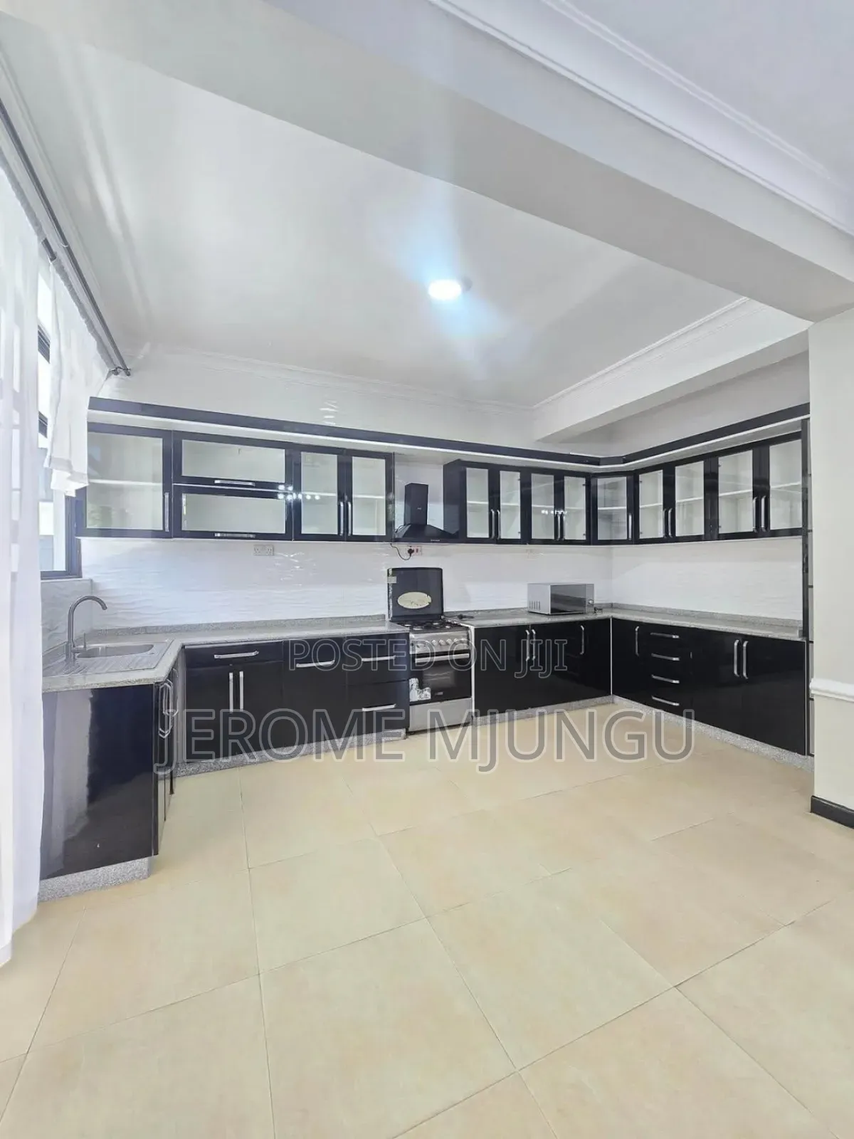 Furnished 3bdrm Apartment in Oyster Bay for rent in Oyster Bay