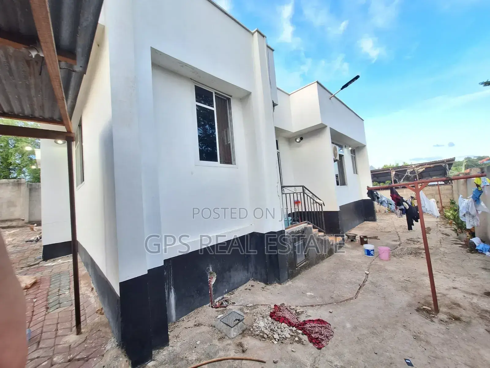 3bdrm House in Mbezi Msakuzi, Kinondoni for sale in Kinondoni