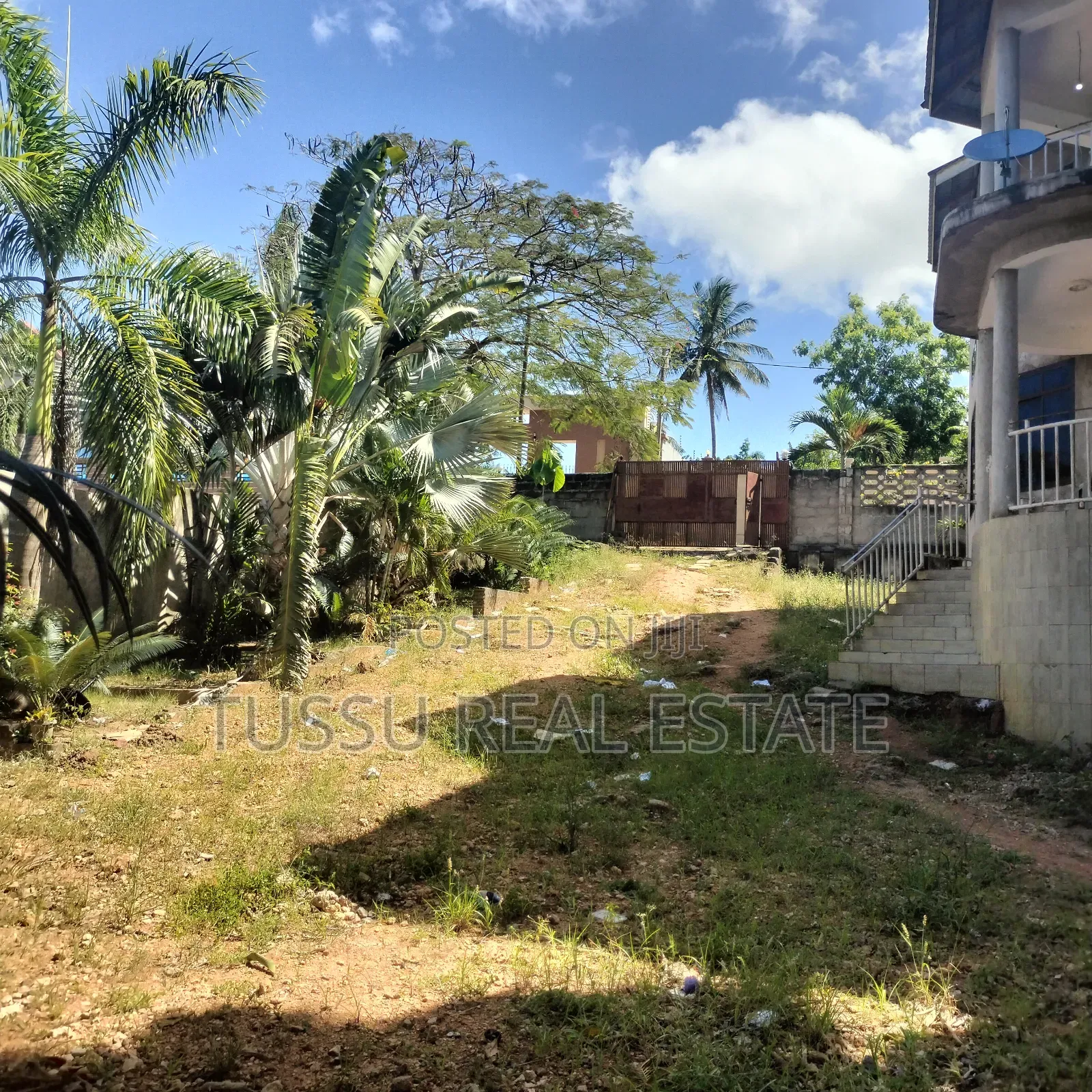 5bdrm House in Salasala, Kinondoni for sale in Kinondoni