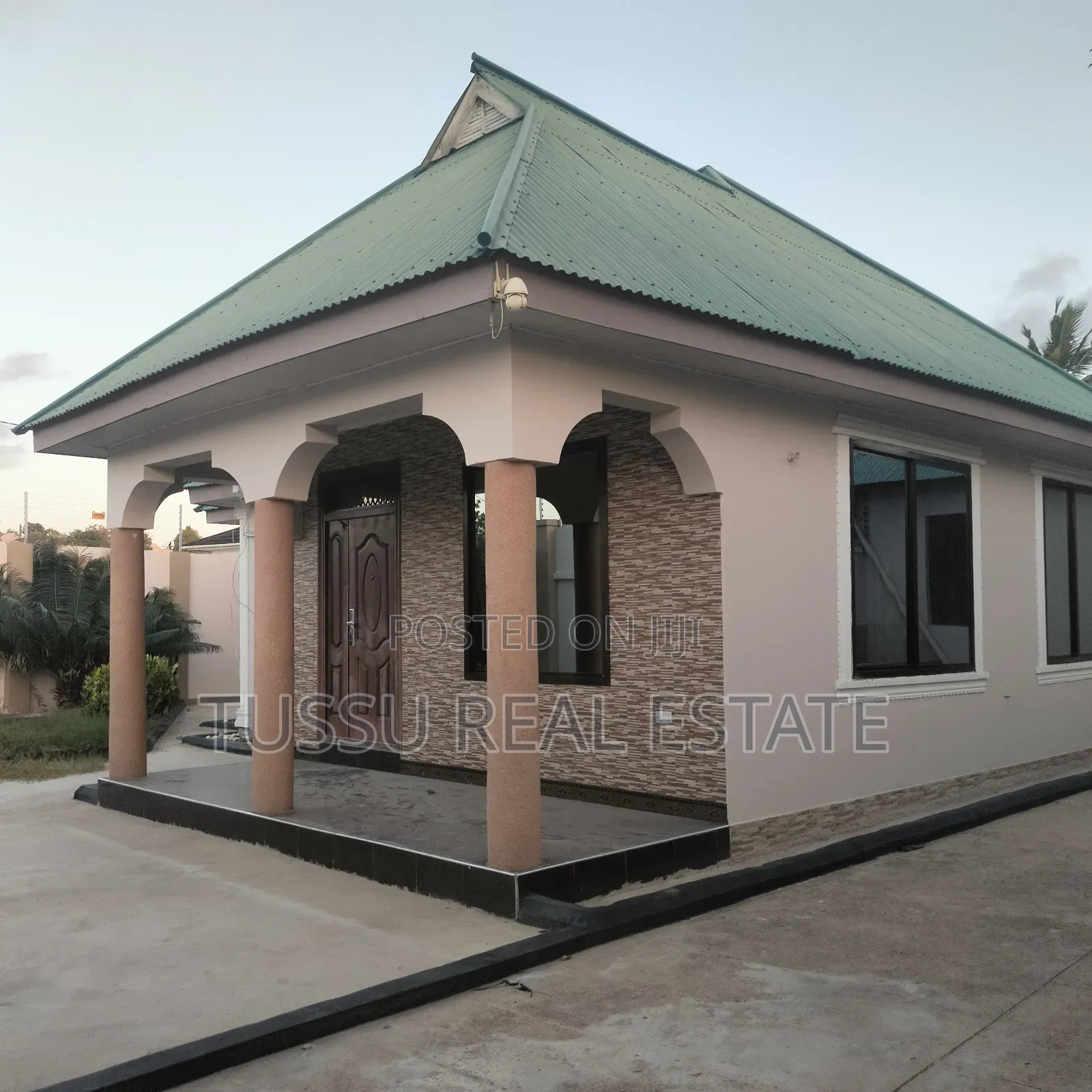 3bdrm House in Kinondoni for sale in Kinondoni