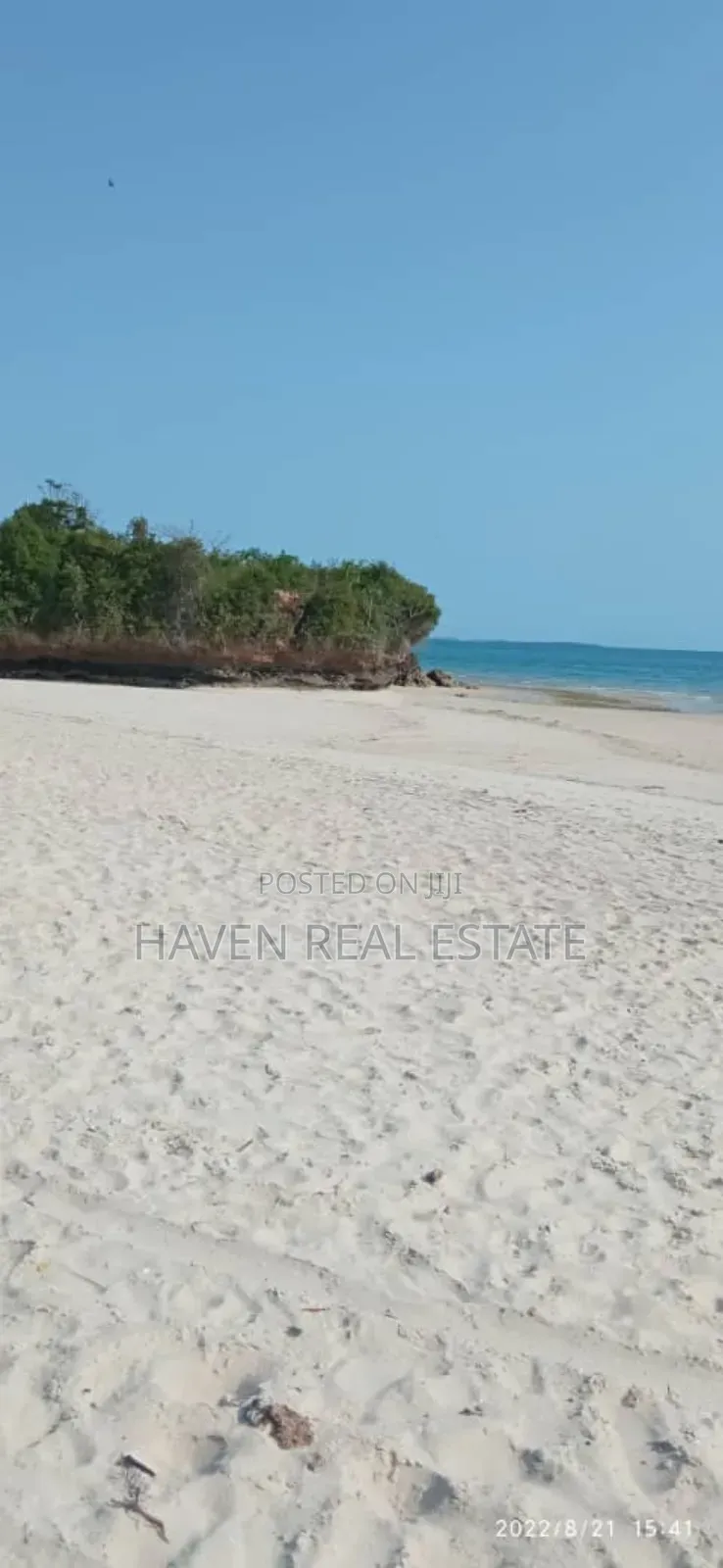 A Unique Beach Front on the Cliff for Sale at Zanzibar in Unguja North