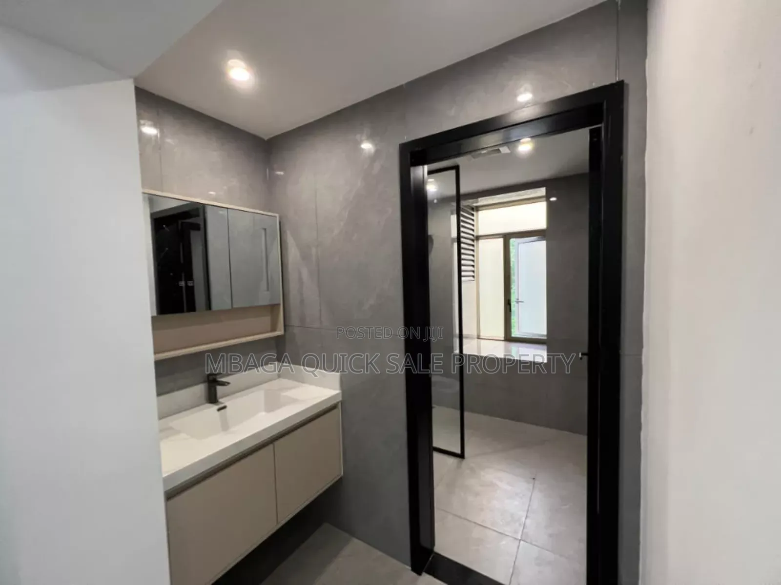 Furnished 3bdrm Apartment in Masaki for sale in Masaki