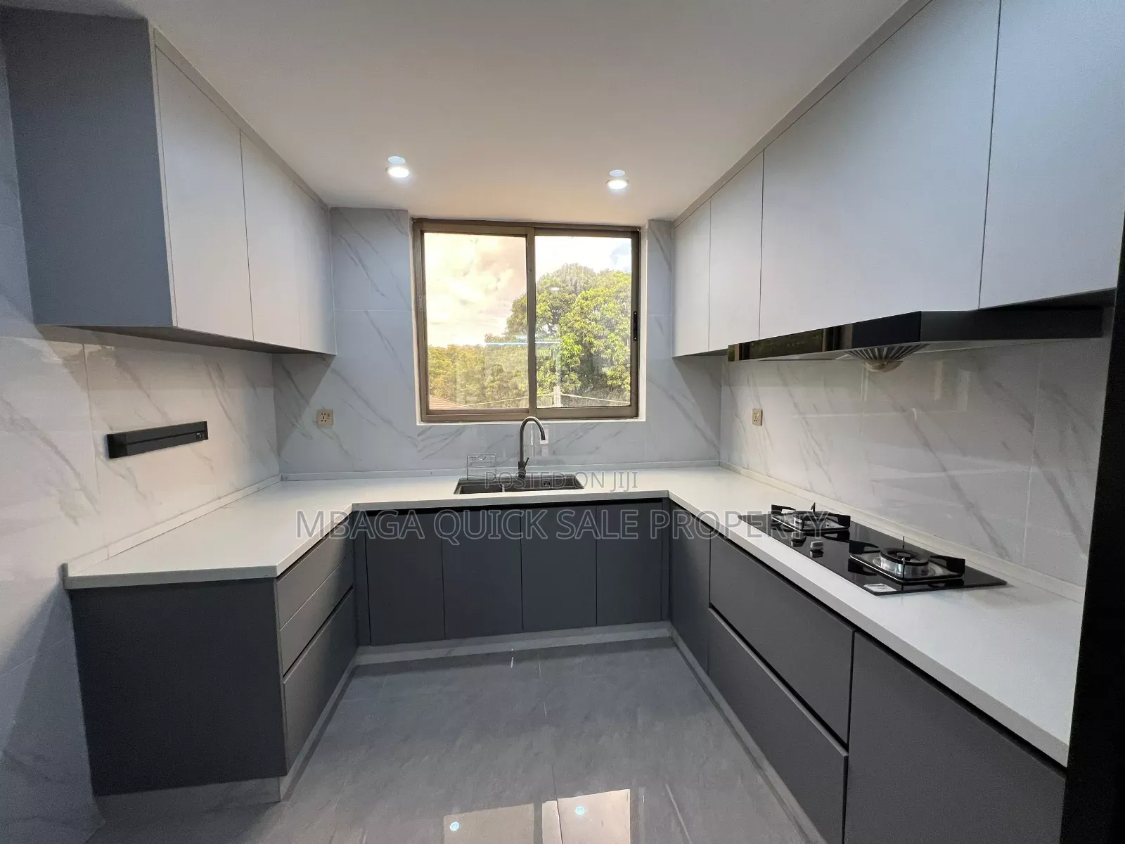 Furnished 3bdrm Apartment in Masaki for sale in Masaki