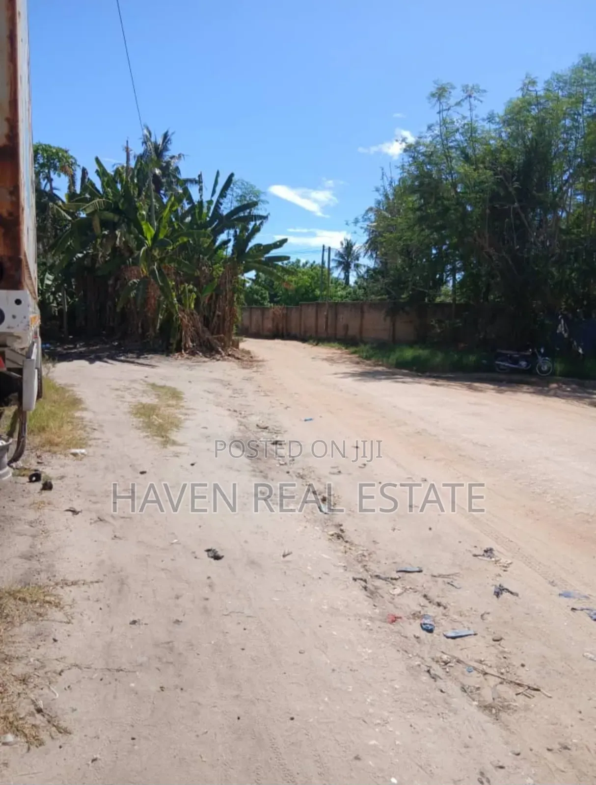 Plot for Sale at Bahari Beach in Kunduchi