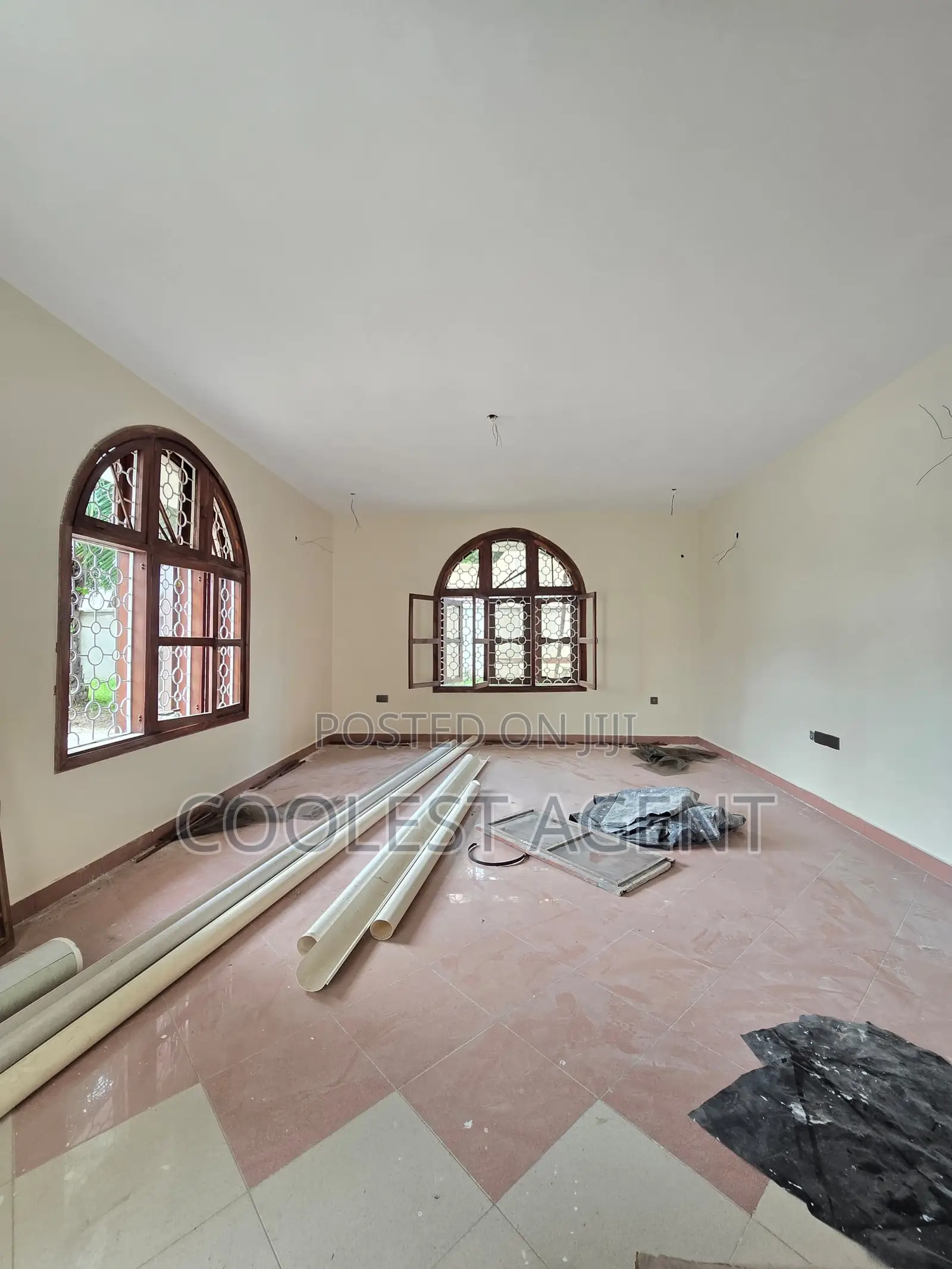 6bdrm House in Coolest Estate, Mikocheni for rent in Mikocheni