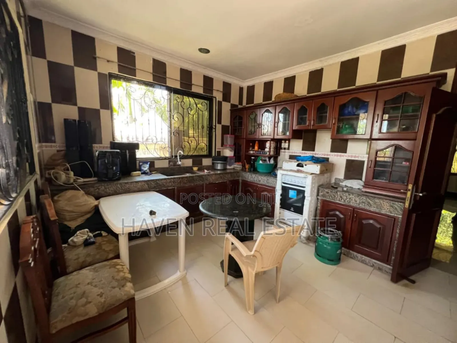 3bdrm House in Goba for sale in Goba
