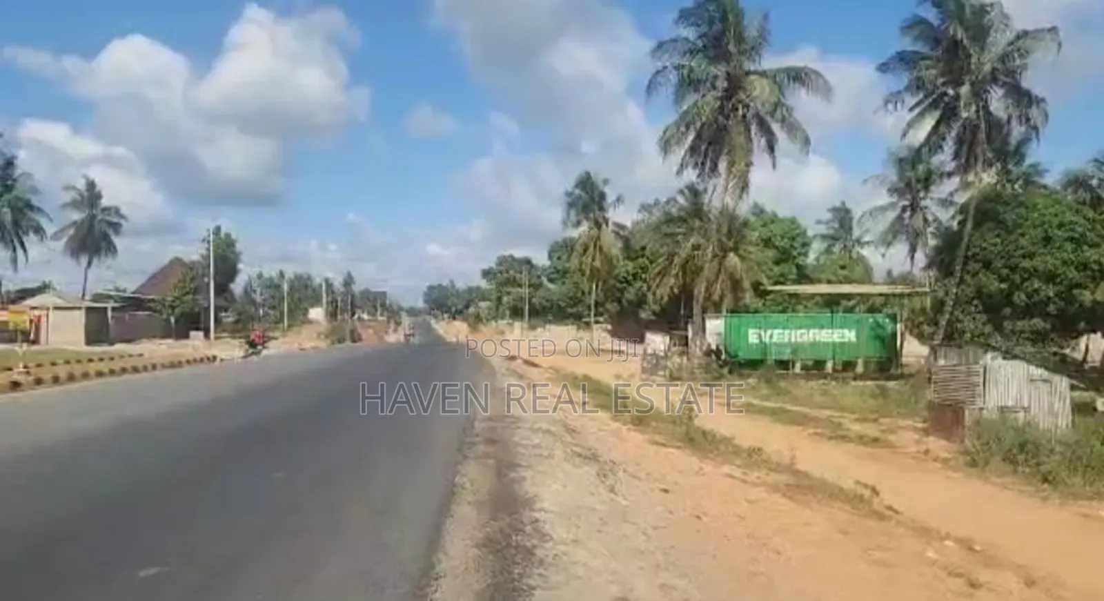 1.15 Acres Commercial Plot Inauzwa Kigamboni in Kigamboni