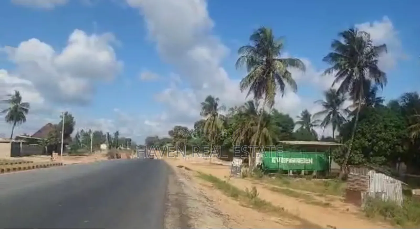 1.15 Acres Commercial Plot Inauzwa Kigamboni in Kigamboni