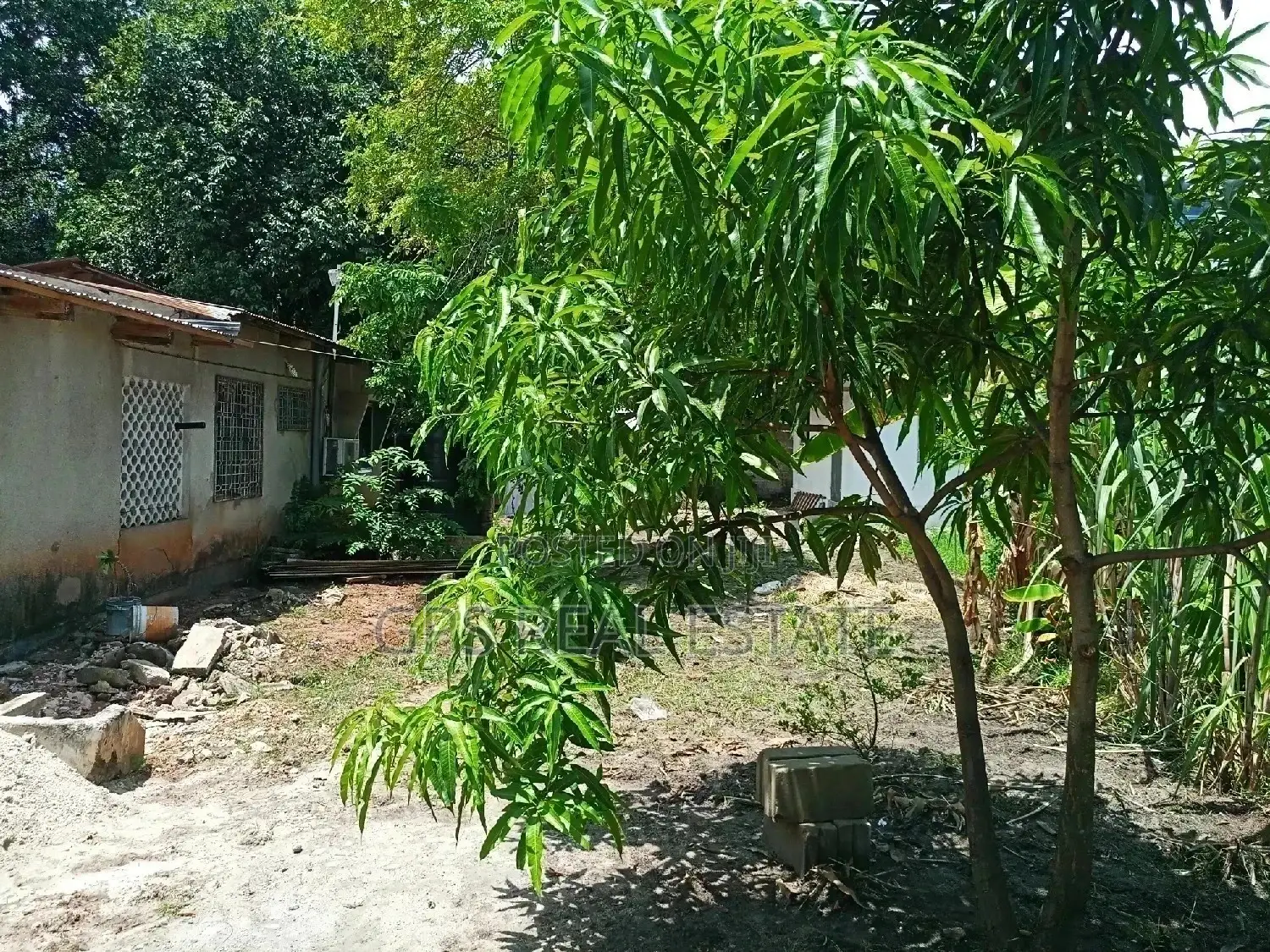 House Plots for Sale at Kinondon Morocco in Kigamboni