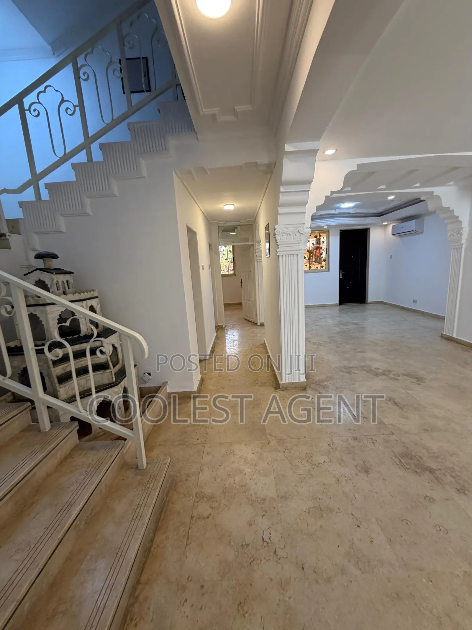 4bdrm Villa in Coolest Estate, Masaki for rent in Masaki