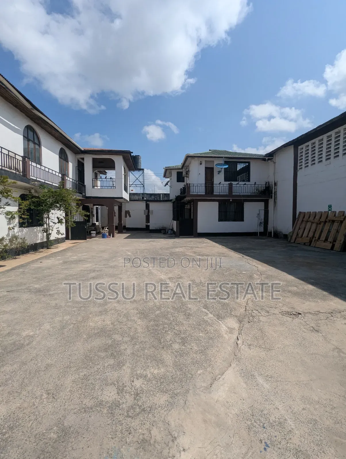 Warehouse for Sale Chang'ombe Maduka 2 in Chang'ombe