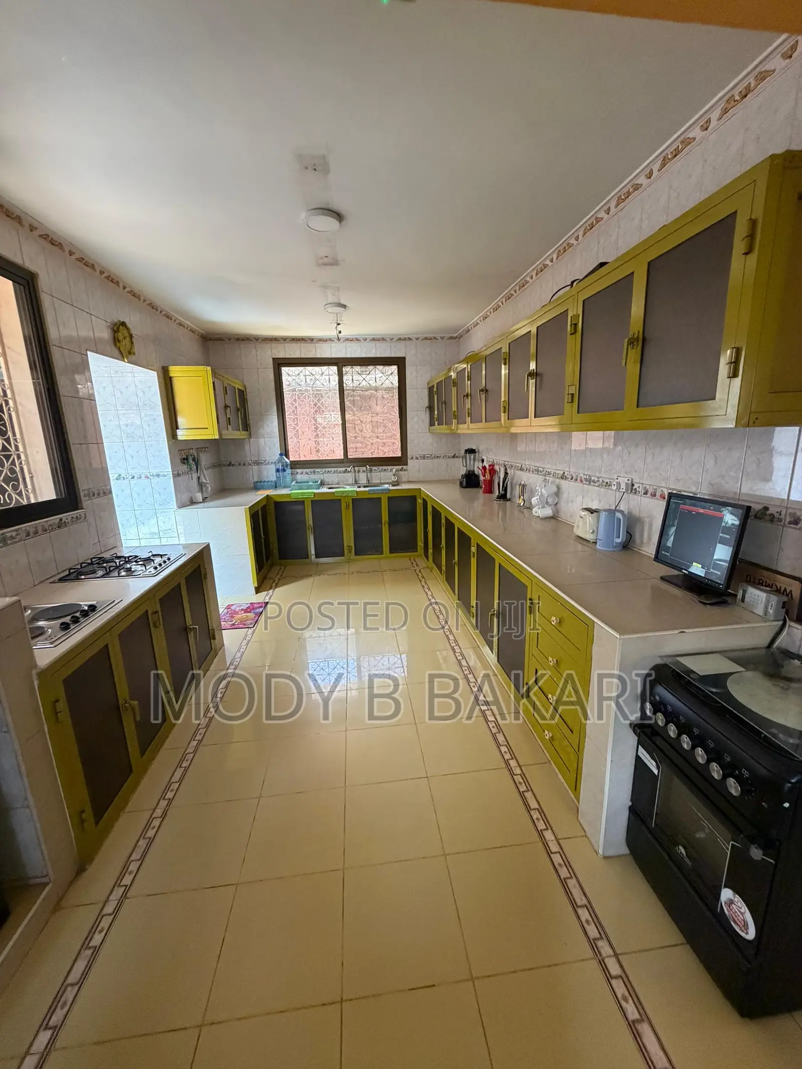 Furnished 10bdrm House in Msasani for rent in Msasani