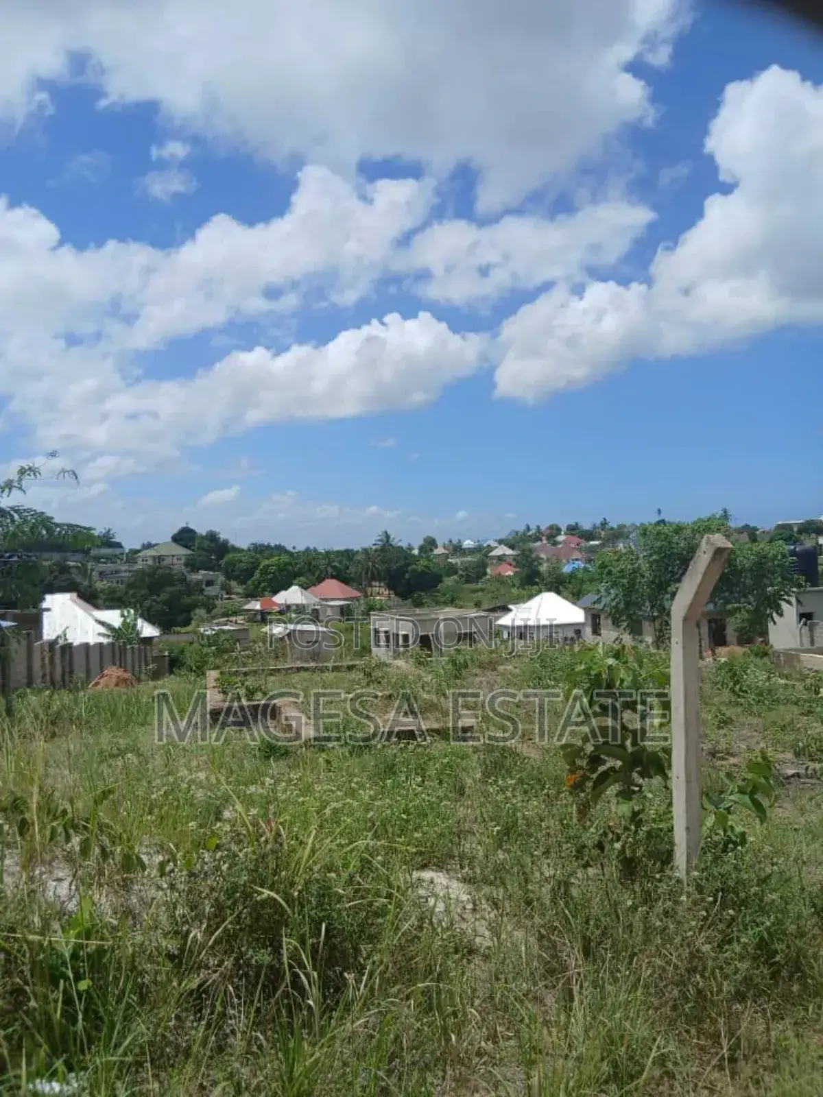 Kiwanja Kinauzwa Kigamboni in Kigamboni