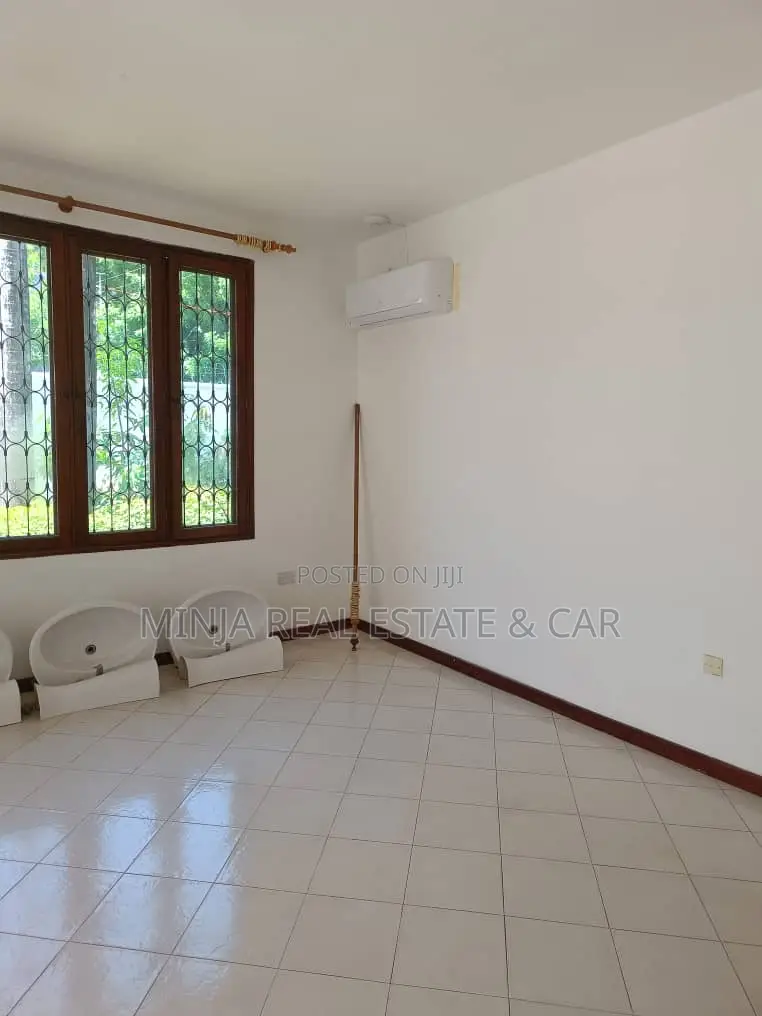4bdrm House in Masaki for rent in Masaki