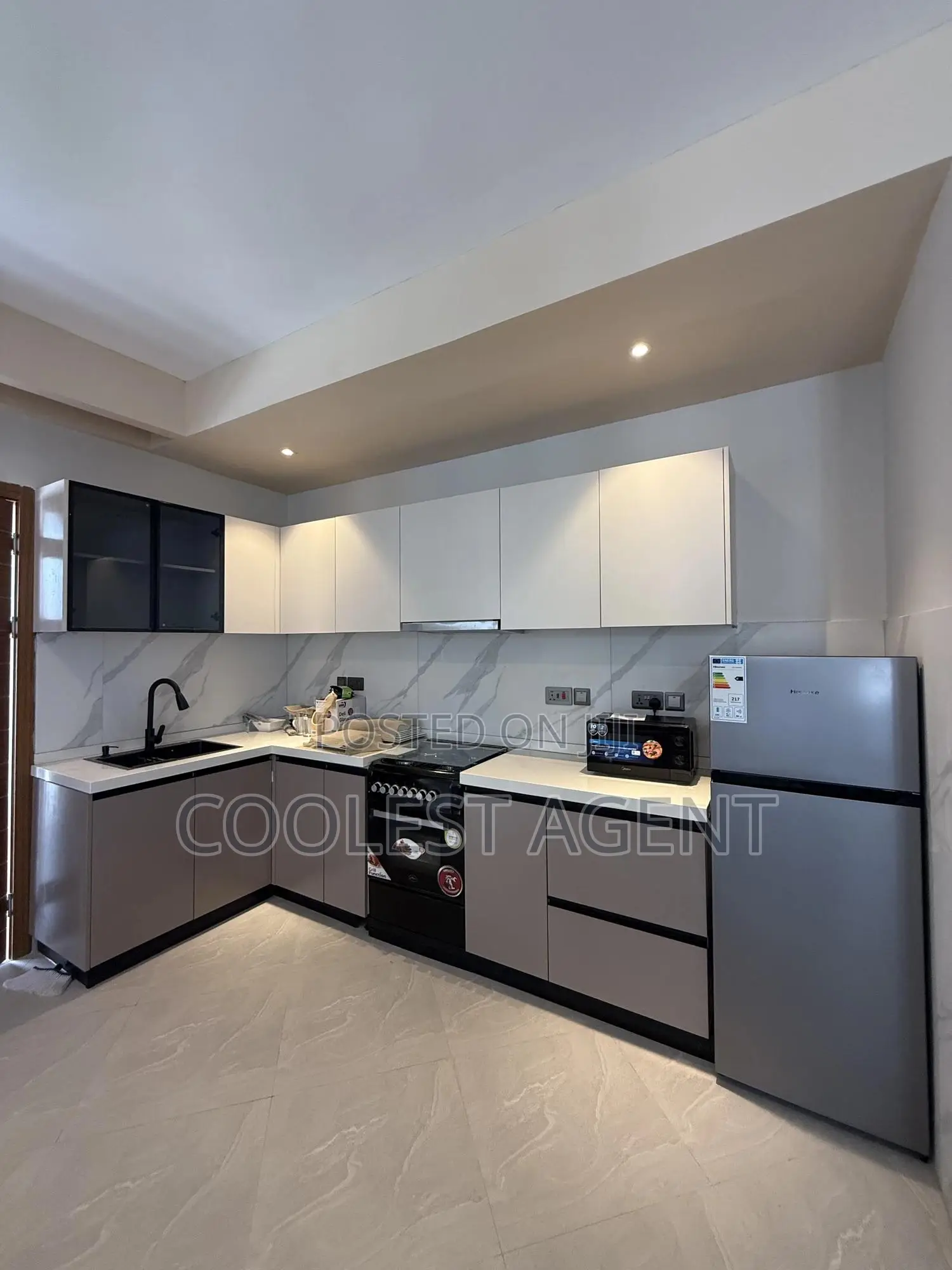 Furnished 2bdrm Apartment in Coolest Estate, Masaki for rent in Masaki
