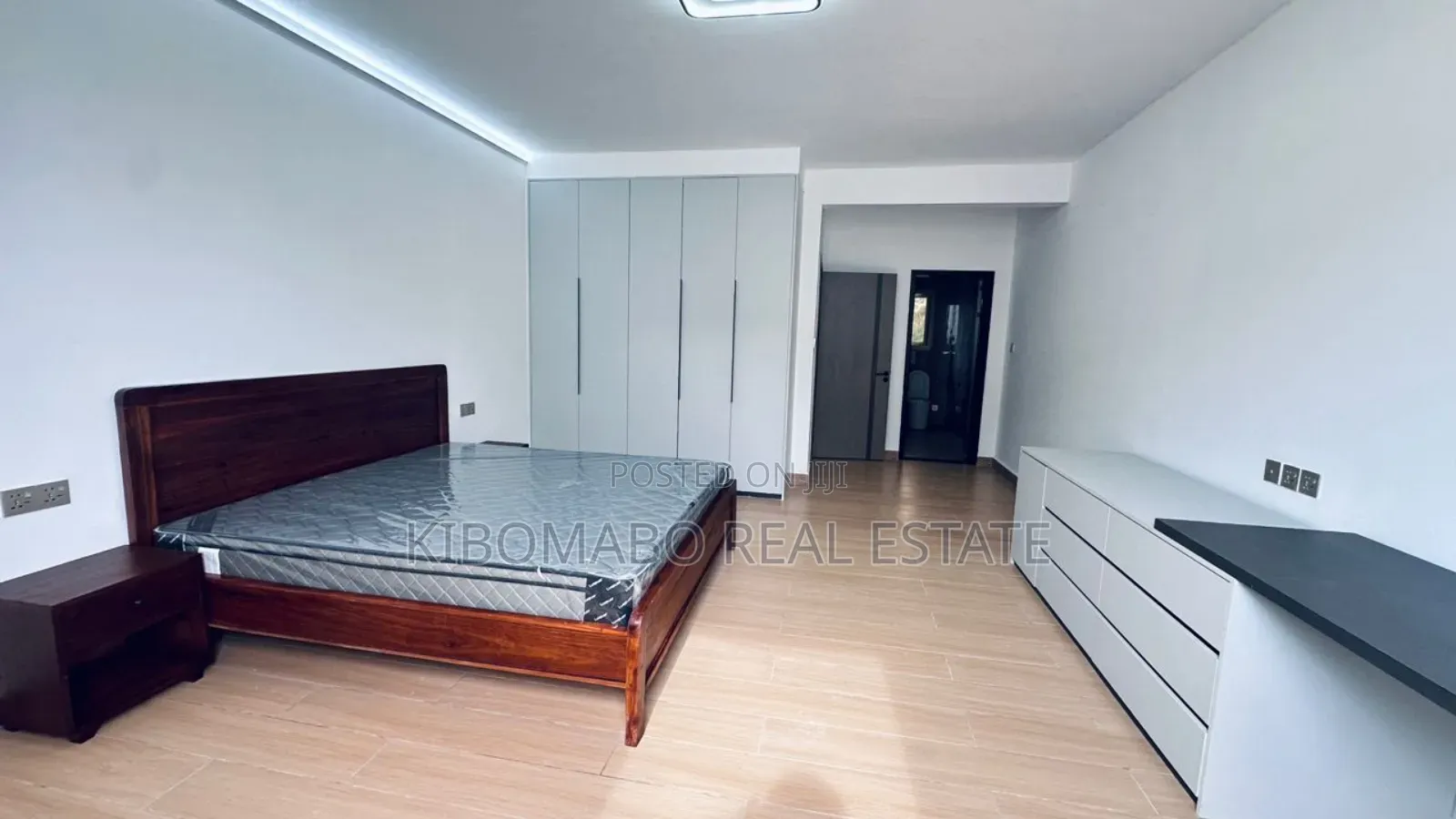 3bdrm Apartment in Oyster Bay for rent in Oyster Bay
