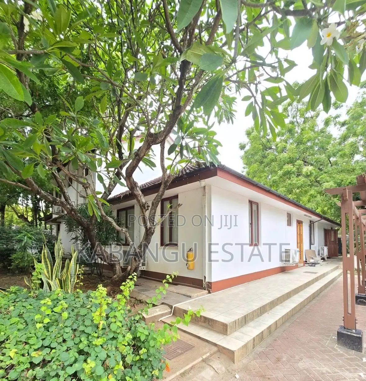 11bdrm House in Masaki for rent in Masaki