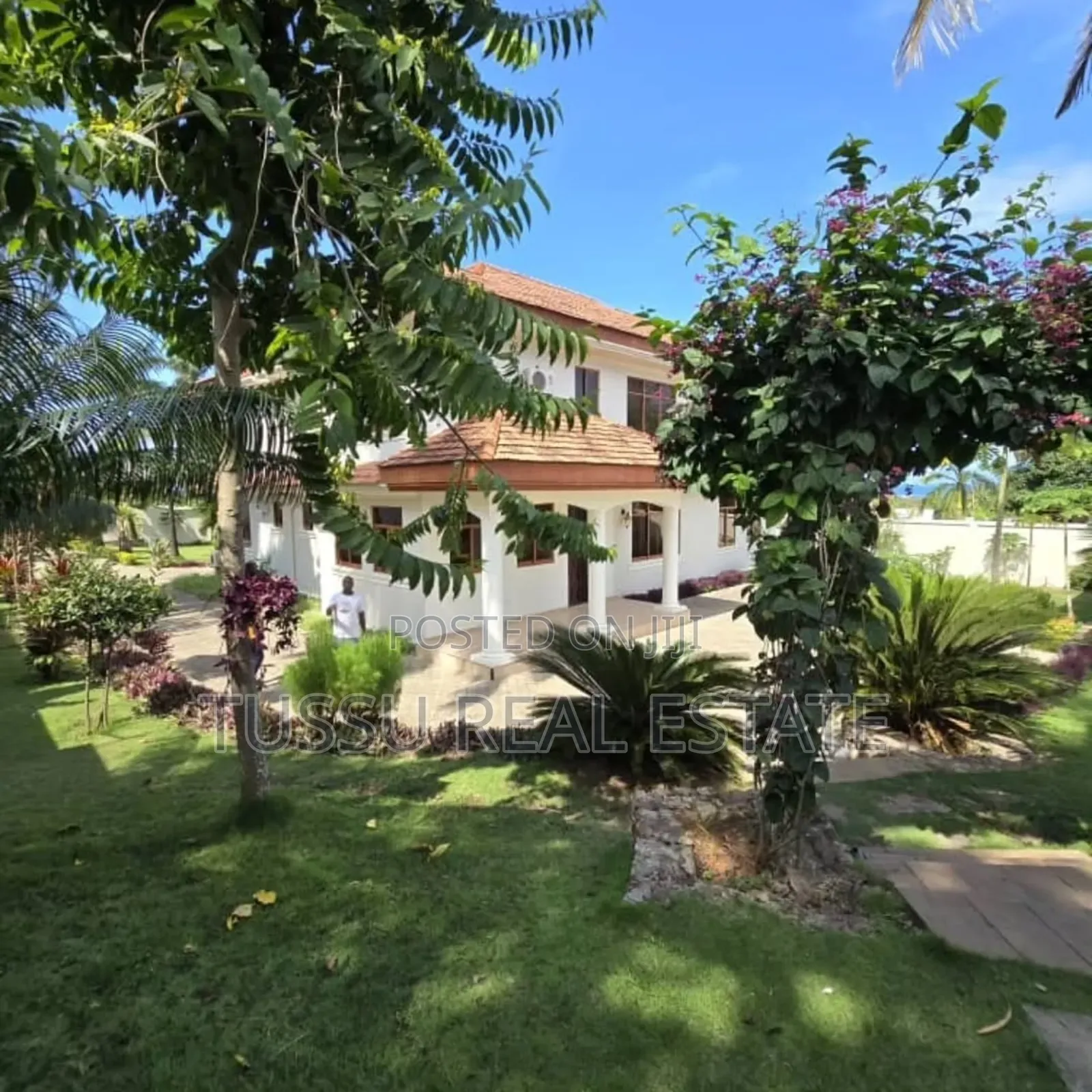 5bdrm House in Mboma Rd,Salasala, Kinondoni for sale in Kinondoni