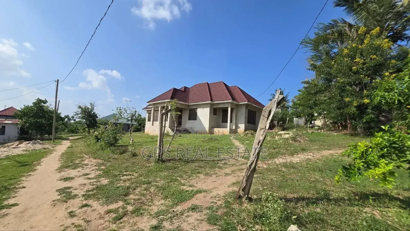 4bdrm House in Madale Mivumoni, Kinondoni for sale in Kinondoni
