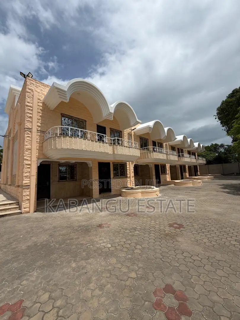 4bdrm Villa in Masaki for rent in Masaki