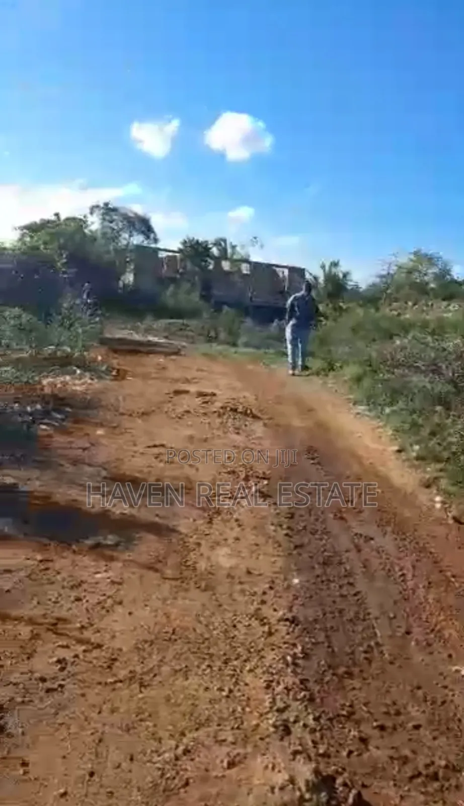 Kiwanja Kizuri Kinauzwa Skuli Tunguu Zanzibar in Mjini Magharibi